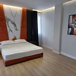 Oxygen Boutique 4*
