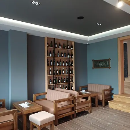 Oxygen Boutique 4*