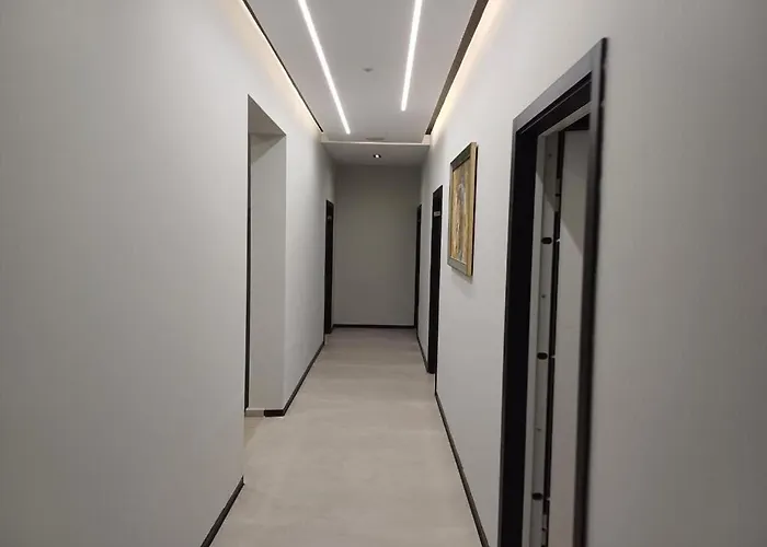 Oxygen Boutique 4* Tiran