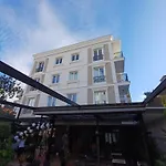 Отель Oxygen Boutique Тирана