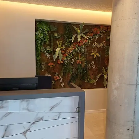 Oxygen Boutique 4* Tirana